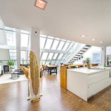 Luxus Penthouse Am Kurfuerstendamm Berlin Bagian luar foto