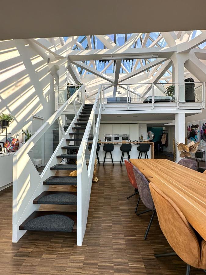 Luxus Penthouse Am Kurfuerstendamm Berlin Bagian luar foto